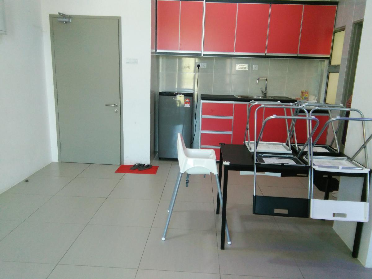 Naufal Muslim's Apartment *