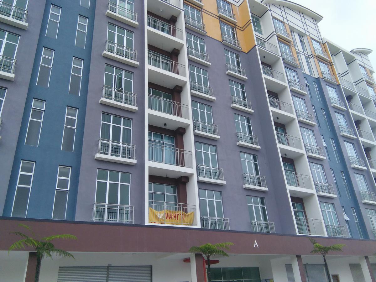 Naufal Muslim's Apartment *